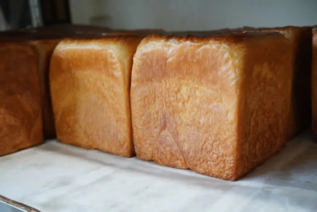 人気のキューブ食パン